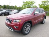 2014 Jeep Grand Cherokee Limited 4x4 Front 3/4 View