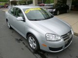 2009 Volkswagen Jetta S Sedan Front 3/4 View