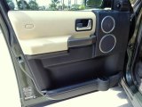 2005 Land Rover LR3 V8 HSE Door Panel