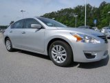 2014 Nissan Altima 2.5 Data, Info and Specs