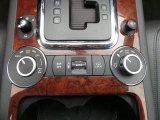 2006 Volkswagen Touareg V10 TDI Controls