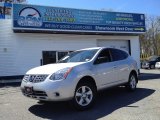 Silver Ice Nissan Rogue in 2010