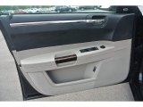 2007 Chrysler 300 C HEMI Door Panel