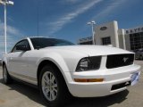 2008 Performance White Ford Mustang V6 Deluxe Convertible #9419089