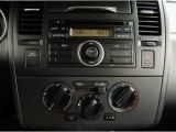 2011 Nissan Versa 1.8 S Hatchback Controls