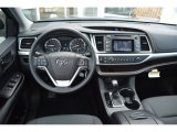 2014 Toyota Highlander LE Dashboard