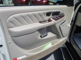 2006 Cadillac Escalade ESV AWD Platinum Door Panel