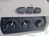 2006 Cadillac Escalade ESV AWD Platinum Controls