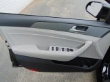 2015 Hyundai Sonata SE Door Panel