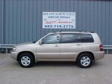 2005 Sonora Gold Pearl Toyota Highlander 4WD #9452400