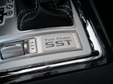 2014 Mitsubishi Lancer Evolution MR Marks and Logos