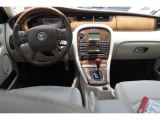 2005 Jaguar X-Type 3.0 Dashboard