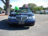 2001 Pearl Blue Metallic Lincoln Town Car Signature #949837