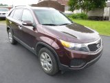 2012 Kia Sorento LX V6 AWD Front 3/4 View