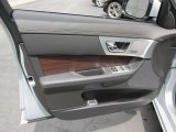 2014 Jaguar XF 3.0 AWD Door Panel