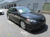 2008 Toyota Camry SE V6 Front 3/4 View