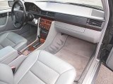 1994 Mercedes-Benz E 420 Sedan Dashboard