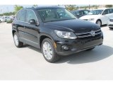 2014 Deep Black Metallic Volkswagen Tiguan SE #95331278