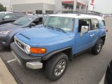 2013 Toyota FJ Cruiser 4WD Front 3/4 View