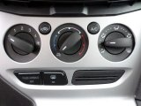 2013 Ford Focus SE Hatchback Controls