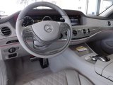 2015 Mercedes-Benz S 550 4Matic Sedan Dashboard