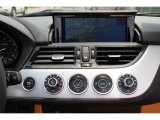 2014 BMW Z4 sDrive35i Controls