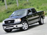 2006 Ford F150 Lariat SuperCrew Front 3/4 View