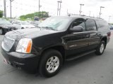 2010 GMC Yukon XL SLT 4x4 Front 3/4 View