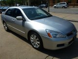 2007 Honda Accord EX-L V6 Sedan Front 3/4 View