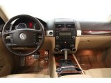 2008 Volkswagen Touareg 2 VR6 Dashboard