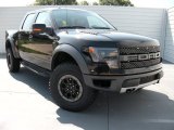 2014 Ford F150 SVT Raptor SuperCrew 4x4 Front 3/4 View