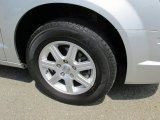Chrysler Town & Country 2010 Wheels and Tires
