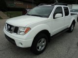 Avalanche White Nissan Frontier in 2008