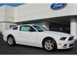 2014 Oxford White Ford Mustang V6 Coupe #96125507