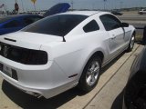 2014 Oxford White Ford Mustang V6 Coupe #96160226