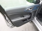 2015 Chrysler 200 S Door Panel