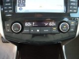 2014 Nissan Altima 3.5 SL Controls