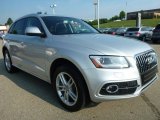 2013 Audi Q5 3.0 TFSI quattro Front 3/4 View