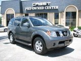 2005 Storm Gray Metallic Nissan Pathfinder SE #9568917