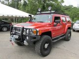 2008 Hummer H3  Front 3/4 View