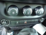 2015 Jeep Wrangler Unlimited Sport S 4x4 Controls