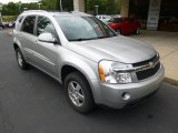 2008 Chevrolet Equinox LT Front 3/4 View