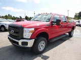 2015 Ford F350 Super Duty XL Crew Cab 4x4 Front 3/4 View
