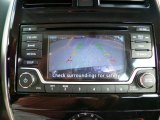 2015 Nissan Versa Note SR Controls