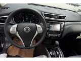 2015 Nissan Rogue SL Dashboard