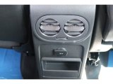 2015 Volkswagen Tiguan S Controls