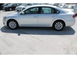 Reflex Silver Metallic Volkswagen Passat in 2015