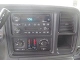 2003 Chevrolet Silverado 2500HD LS Crew Cab 4x4 Controls