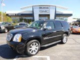 2009 GMC Yukon Denali AWD