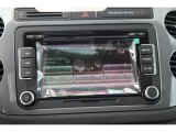 2015 Volkswagen Tiguan SE Controls